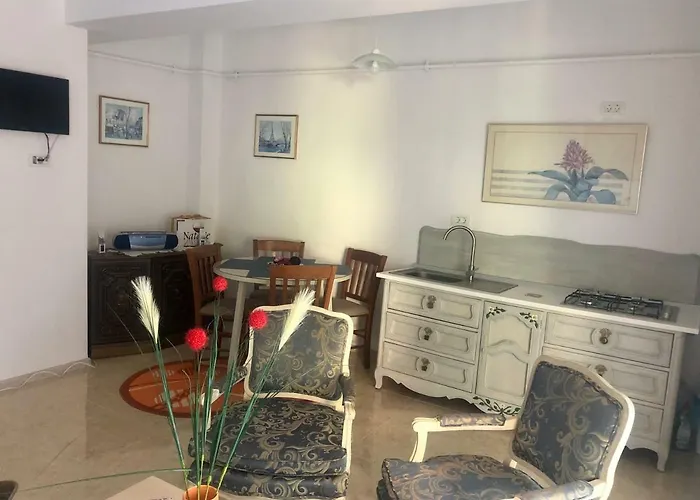 Adina Apartment Mamaia