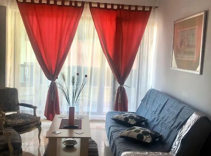 Adina Apartment Mamaia